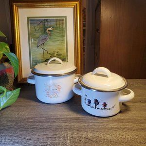 Vintage Mini Metal Enameled Pots with Lids Kittens Bird Houses Kitschy Used